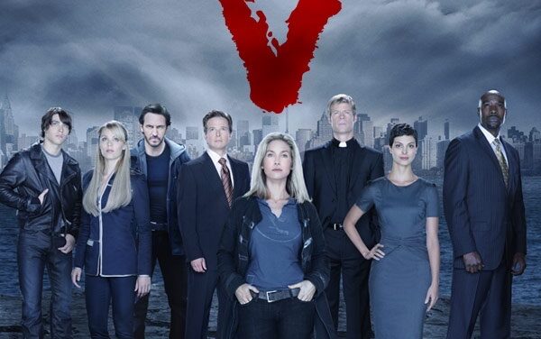V (1983) by NBC Compared and Contrasted with 2009 Reboot